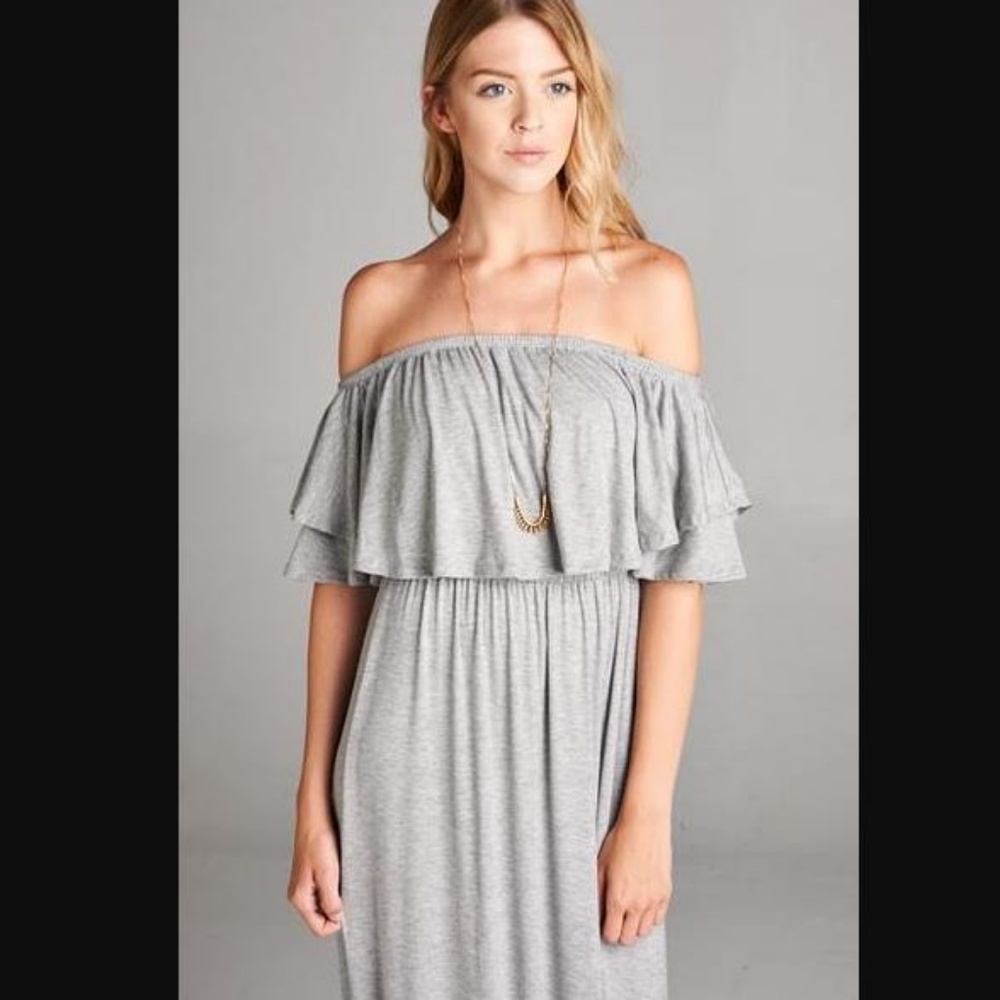 ❤SOLD OUT❤OFF SHOULDER MAXI - Picture 4 of 4